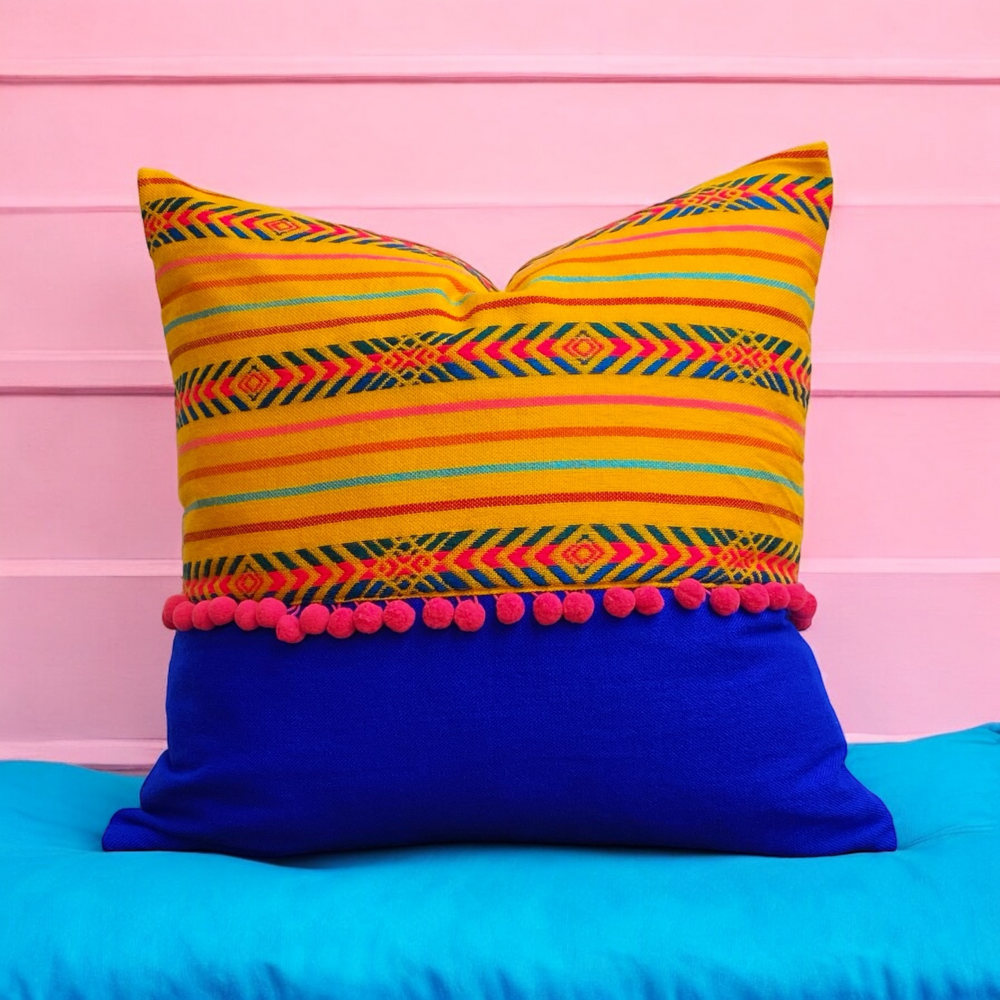 Akyaabil Pillow Cover