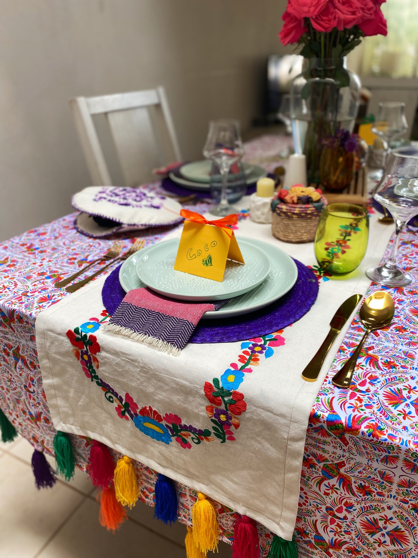 Itzen Table Runner