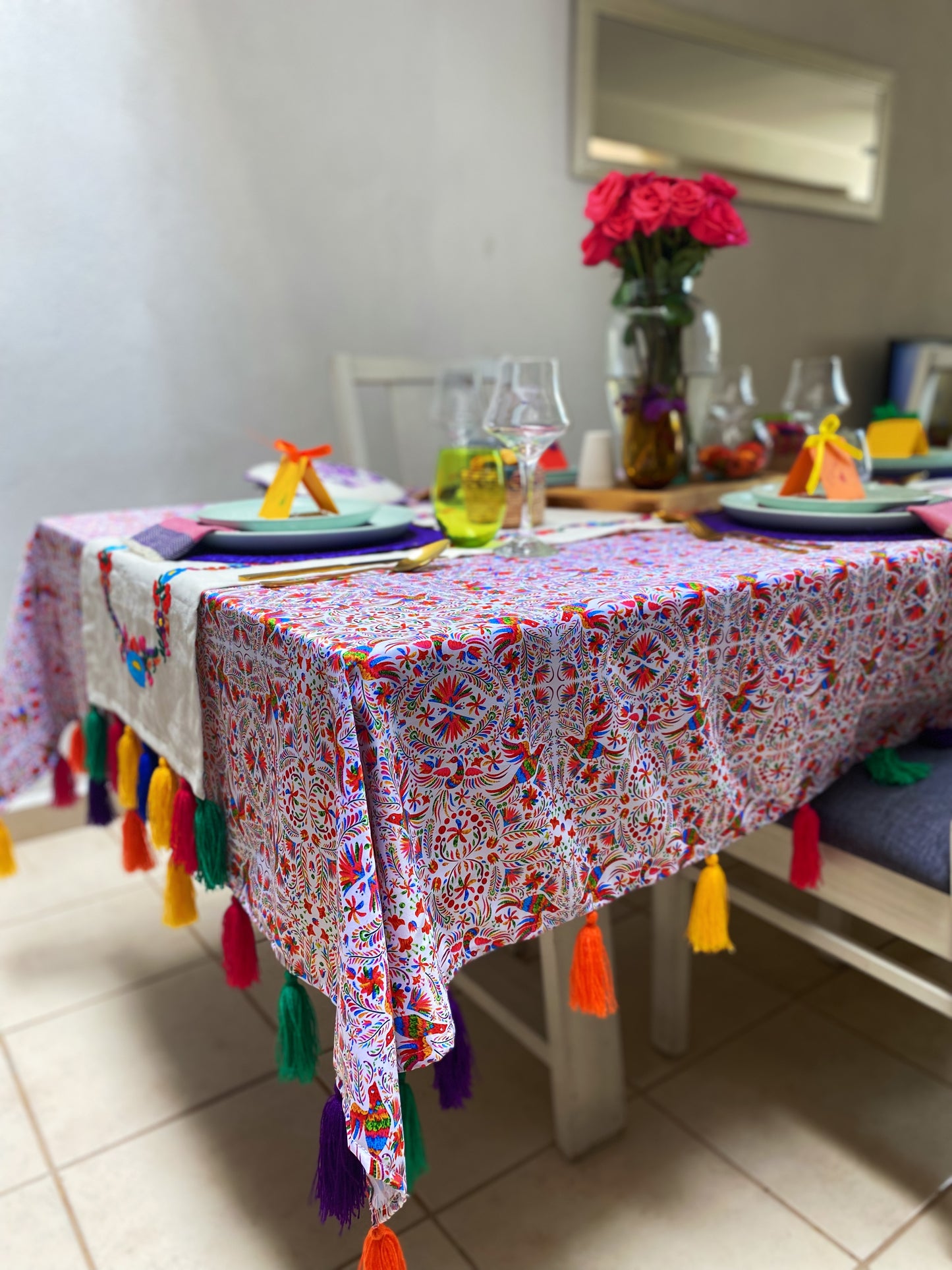 Yaayan Tablecloth