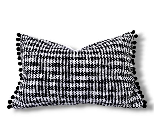 Iktan Lumbar Pillow Cover