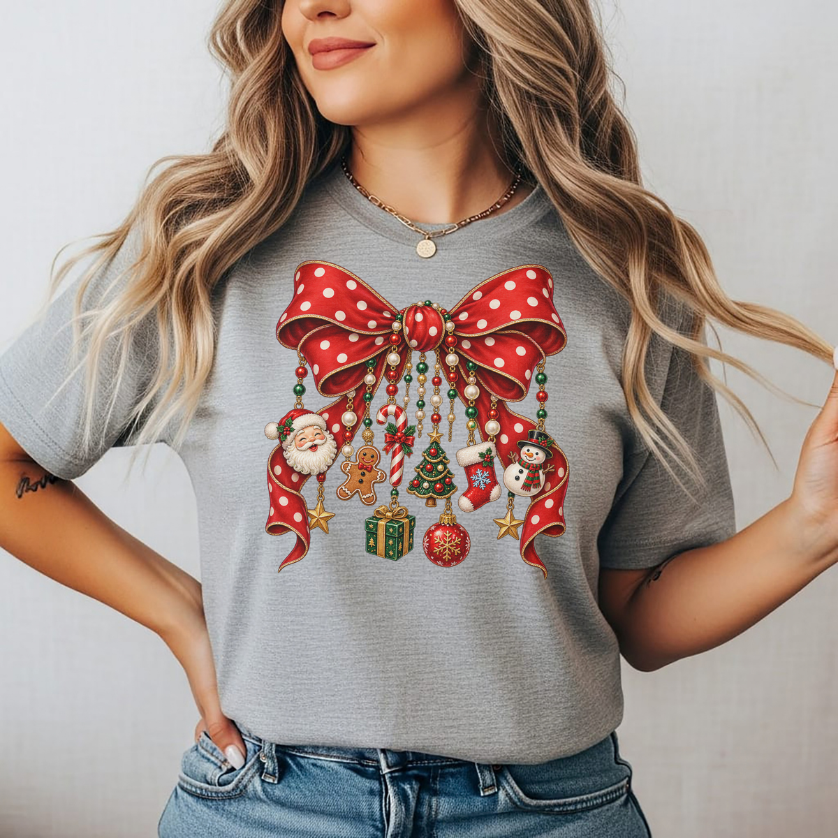 Playera Navideña Moño Rojo Coquette | Dijes de Navidad