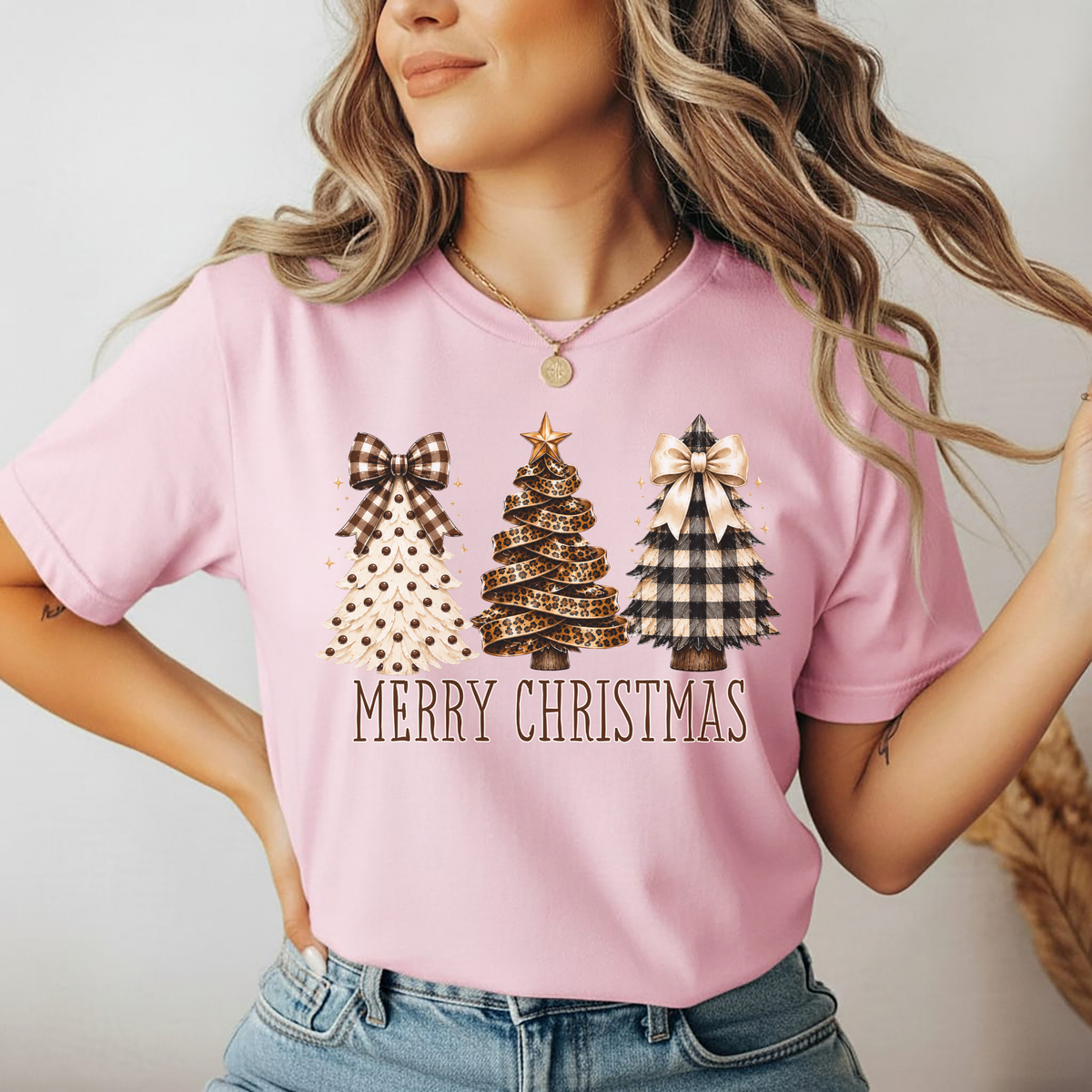 Playera Navideña Merry Christmas | Árboles de Navidad Coquette